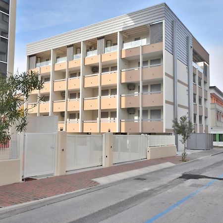 Condominio Nautilus Bibione Exterior photo