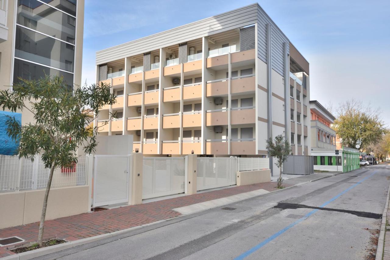 Condominio Nautilus Bibione Exterior photo